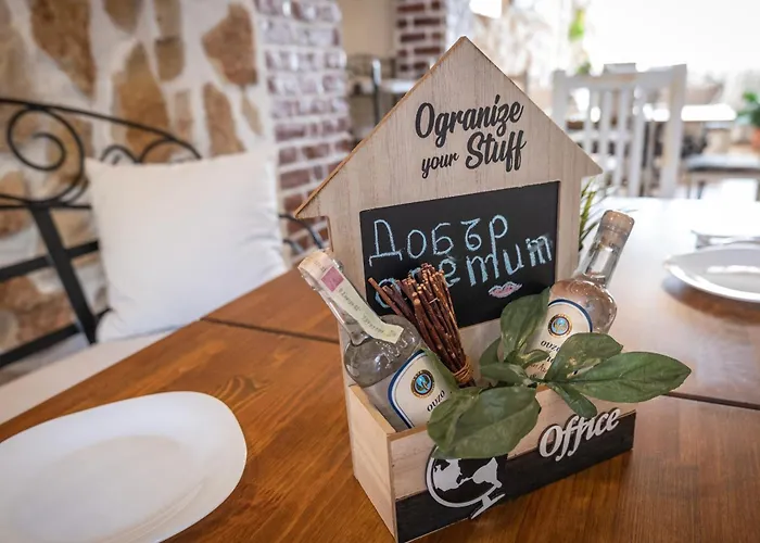 ゲストハウス Rodos House ポモリエ