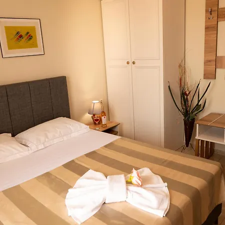 Rodos House Pensjonat Gmina Pomorie