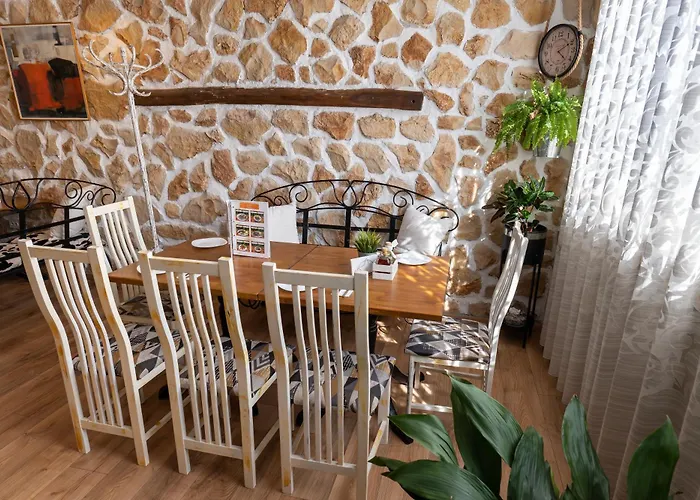 Rodos House Gæstehus 3*